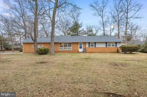 1254 Mc Clain Dr, Vineland, NJ 08361