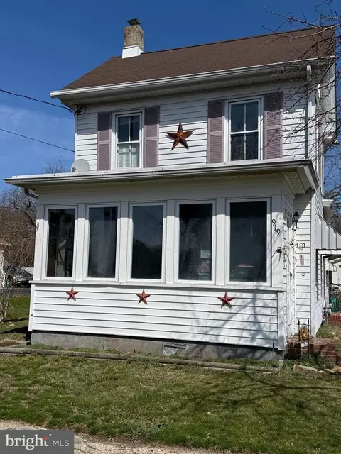 919 Union St, Port Norris, NJ 08349