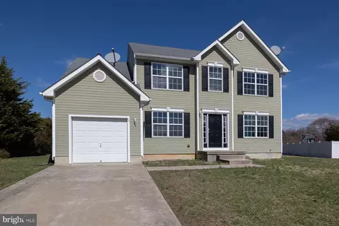 17 Du Mont Dr, Millville, NJ 08332