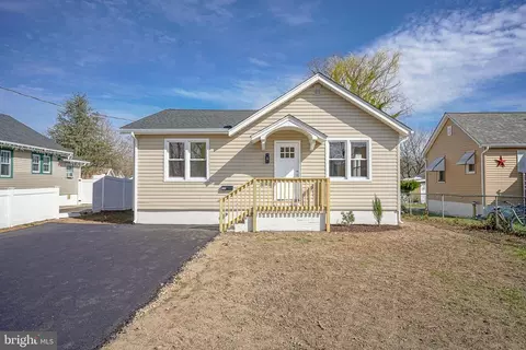 306 Fenimore St, Vineland, NJ 08360