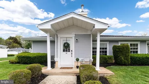 2139 E Chestnut Ave #19, Vineland, NJ 08361