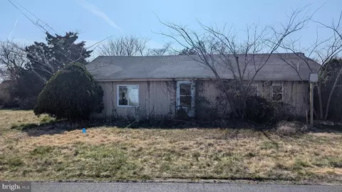 53 Creek Ave, Fortescue, NJ 08321