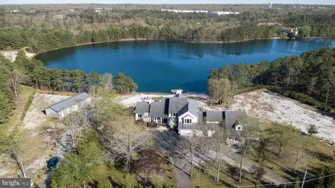 1545 Maurice River Pkwy, Vineland, NJ 08360