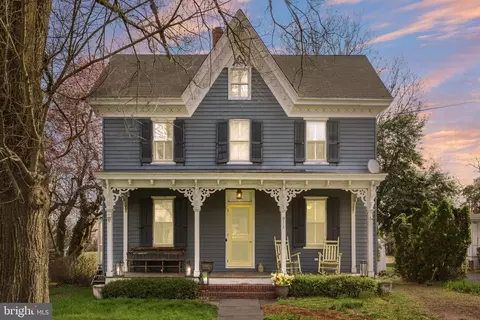 952 Ye Greate St, Greenwich, NJ 08323