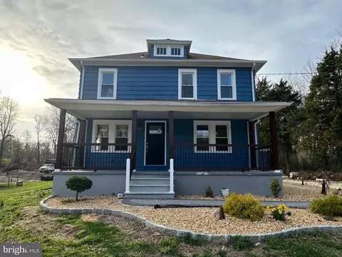 548 N Lincoln Ave, Vineland, NJ 08361