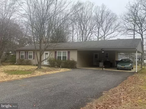 23 Sandy Ln, Millville, NJ 08332