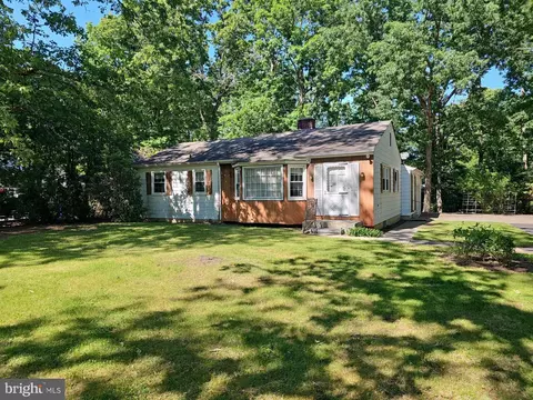 415 Carlton Ave, Millville, NJ 08332