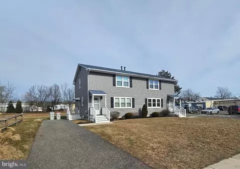 1036 Apt B Magnolia Rd, Vineland, NJ 08361