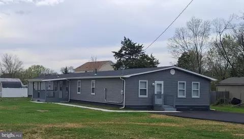 530 Crest Ave, Millville, NJ 08332