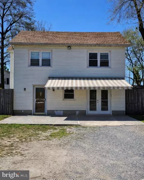 36 S West Ave, Vineland, NJ 08360