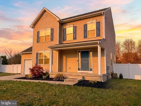 13 Du Mont Dr, Millville, NJ 08332