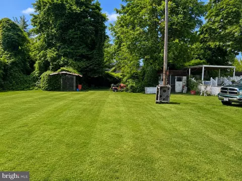 Exterior - 760 E Commerce St, Bridgeton, NJ 08302 photo 8 of 8