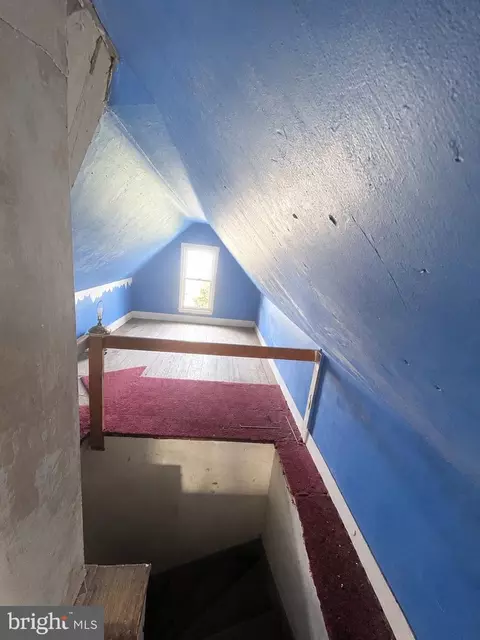 Entry Way - 760 E Commerce St, Bridgeton, NJ 08302 photo 3 of 4