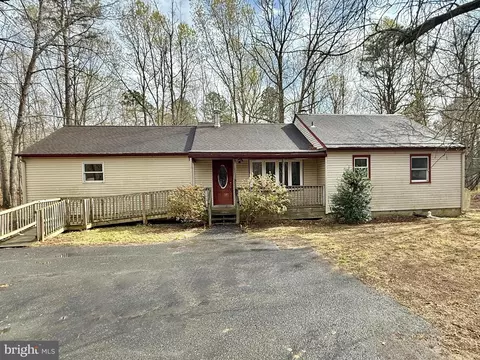 96 Macdonald Ave, Milmay, NJ 08340