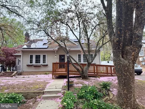 2 Woodland Dr, Bridgeton, NJ 08302