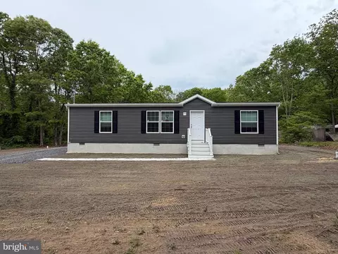 433 Poplar Rd, Millville, NJ 08332