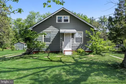 2848 Menantico Rd, Vineland, NJ 08361