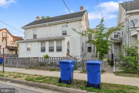 206 E Oak St E, Millville, NJ 08332
