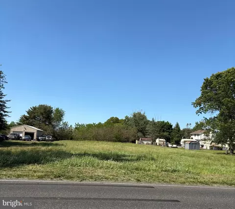 1900 Maple Ave, Vineland, NJ 08360