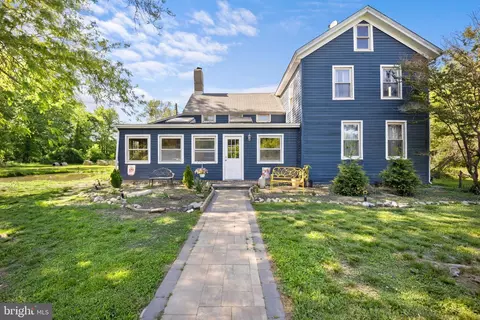 69 Wurtzel Ln, Greenwich, NJ 08323