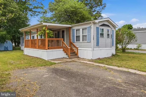 1976 N East Ave #122, Vineland, NJ 08360