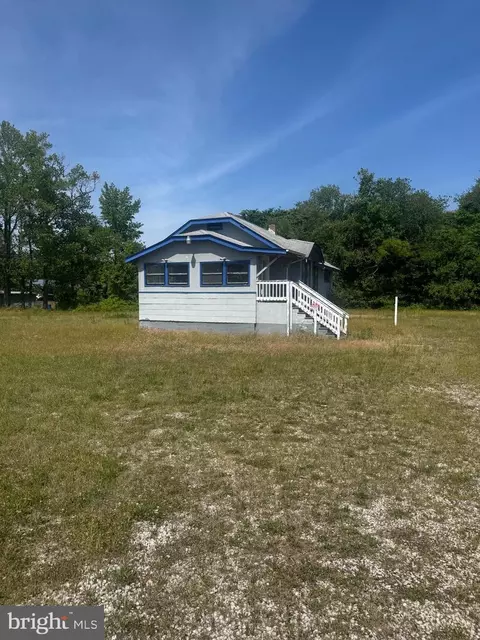 1573 S S Delsea Dr, Vineland, NJ 08360