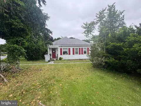 1676 S Main Rd, Vineland, NJ 08360