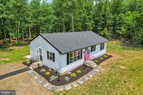 387 Tuska Rd, Millville, NJ 08332