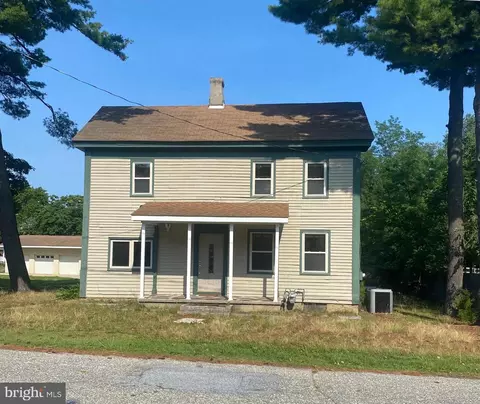 431 435 Main St, Dorchester, NJ 08316
