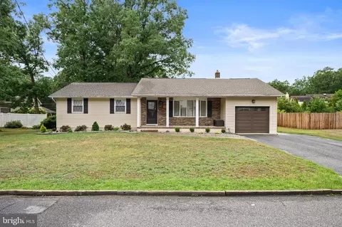 3361 Dove Ct, Vineland, NJ 08361