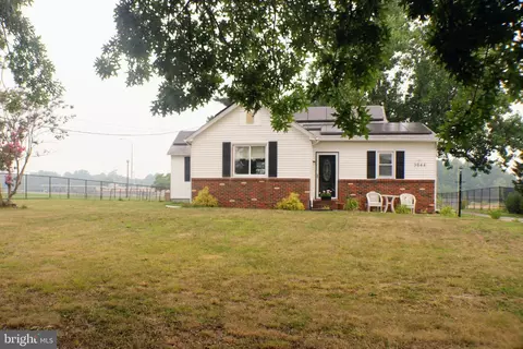 3044 E Chestnut Ave, Vineland, NJ 08361
