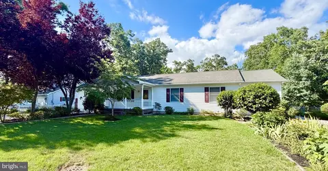 2446 Clover Ln, Millville, NJ 08332