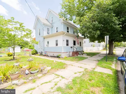 616 E Pine St, Millville, NJ 08332