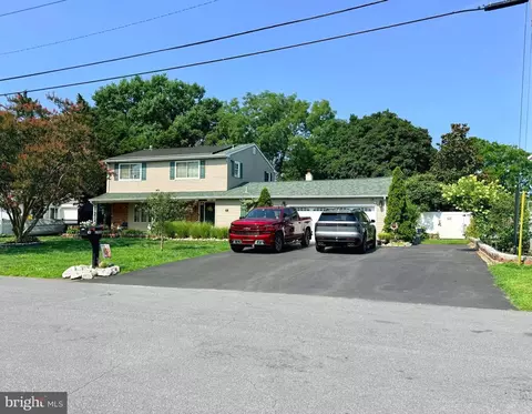 1338 Sherwood Dr, Vineland, NJ 08361