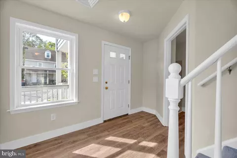 Entry Way - 25 Eagle St, Bridgeton, NJ 08302 photo 1 of 5