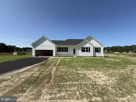 2629 Magnolia Dr, Vineland, NJ 08361