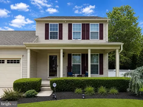 858 Foxmoor Dr, Vineland, NJ 08361