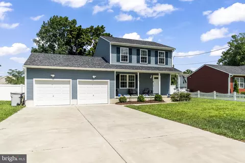 1010 Cambridge Pl, Vineland, NJ 08360