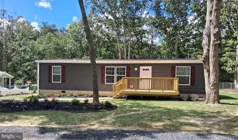 7045 Charles Pl, Millville, NJ 08332