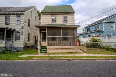 45 Grove St, Bridgeton, NJ 08302