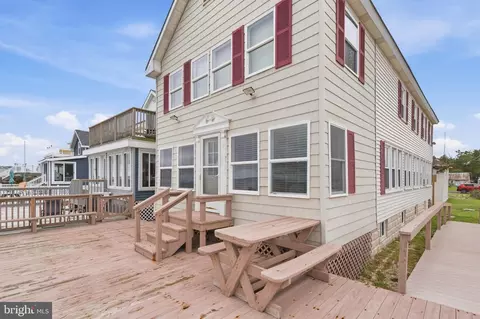 176 New Jersey Ave, Fortescue, NJ 08321