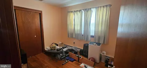 Bedroom - 900 E Commerce St, Bridgeton, NJ 08302 photo 2 of 2