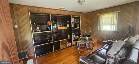 Entry Way - 900 E Commerce St, Bridgeton, NJ 08302 photo 2 of 7