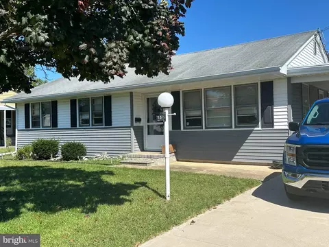 713 3rd St Ter, Vineland, NJ 08360