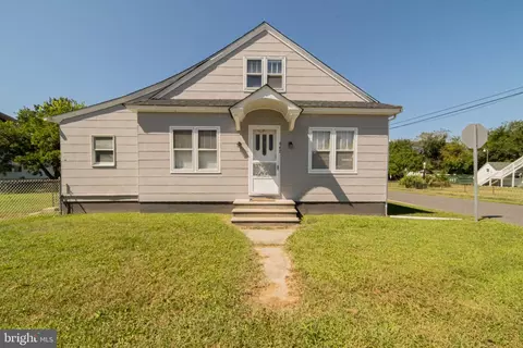 647 Main St, Leesburg, NJ 08327