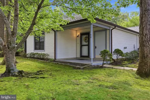 735 S Main Rd #48, Vineland, NJ 08360