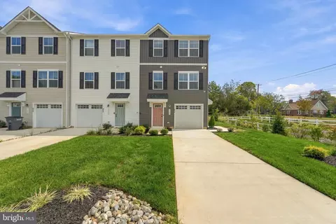 1180 W Walnut Rd #F-34, Vineland, NJ 08360