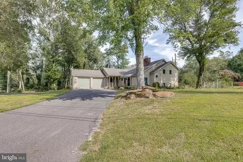 540 Sheridan Ave, Vineland, NJ 08361