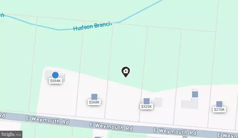 319 E Weymouth Rd, Vineland, NJ 08360