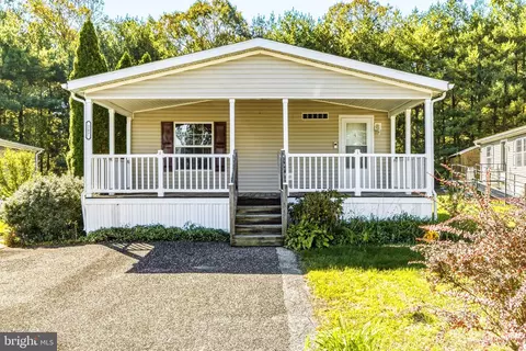 2110 Mays Landing Rd #207, Millville, NJ 08332